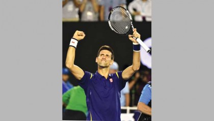 Djokovic sees off Federer in semifinals