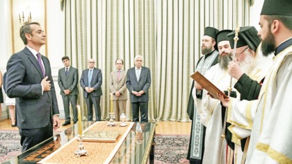 New Greek PM Mitsotakis sworn in