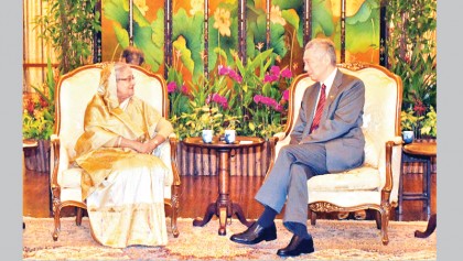 PM seeks S’pore help in solving Rohingya crisis
