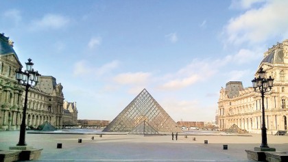 Paris tourism hit again by Paris Louvre attack