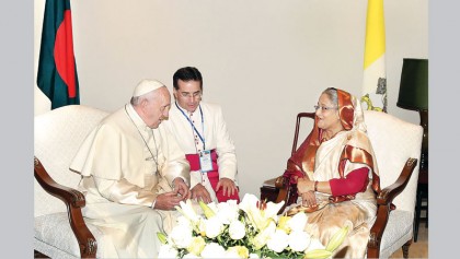 Pope uses word ‘Rohingya’
