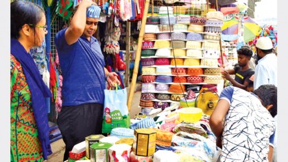 Prayer cap, atar sales rise in Rajshahi
