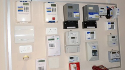 Power company ‘drags feet’ on 
prepaid electric meters in Khulna