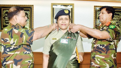 Bangladesh gets first female major general 
