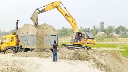 Pungli bridges under threat due to unhindered sand lifting 