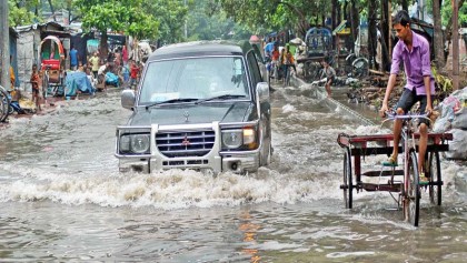 Rain or shine, people in capital must suffer