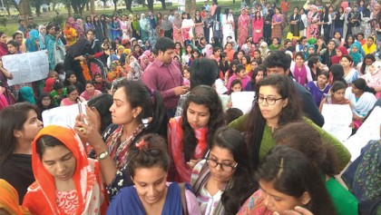 Protest at RU over kidnapping of female student