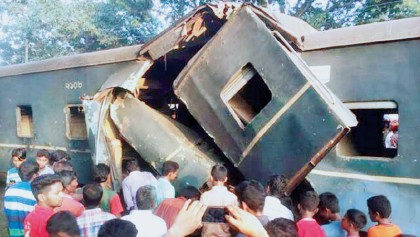 One killed, 45 hurt in Rangpur train crash