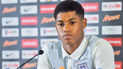Rashford determined to 
show Manchester unity