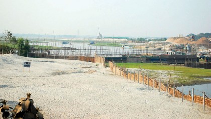River encroachment goes unabated 