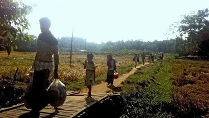 Middlemen help Rohingyas sneak into Bangladesh