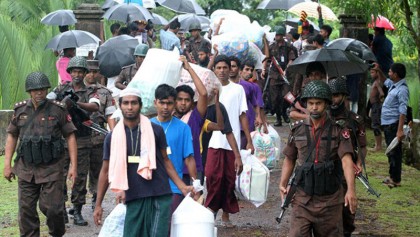 65,000 Rohingyas enter Bangladesh: UN
