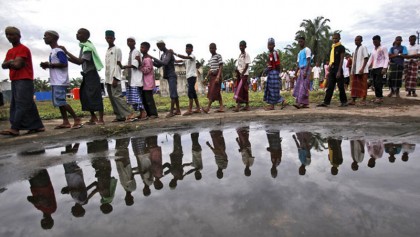 Myanmar deploys troops in townships along border