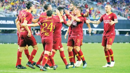 Roma stun Barca with three goals in 8 mins
