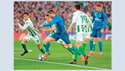 Ronaldo’s Real Madrid win eight-goal thriller