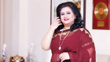 Runa Laila chosen for ‘Distinguished Celebrity Legend Award’ in USA