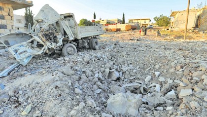 Russia air strikes kill 10 civilians: Monitor