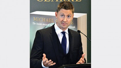 Clarke hits back at teammates and coach Buchanan