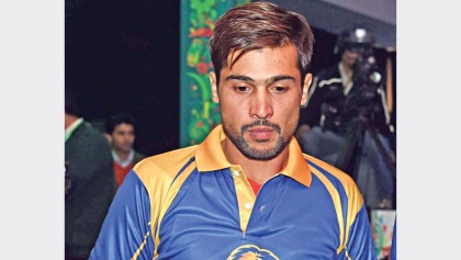 Hafeez, Azhar boycott camp over Amir�s inclusion