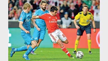 Last-gasp Jonas keeps Benfica hopes alive 