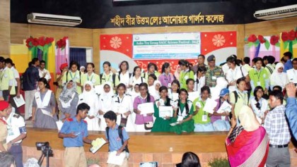 SAGC hosts Science Festival 2015