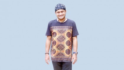 SI Tutul coming up with two original songs