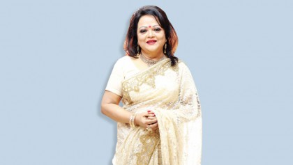 Sabina Yasmin receives lifetime achievement award in Kolkata 