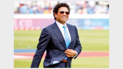 Sachin likens coronavirus battle to Test cricket