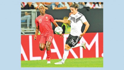 Schulz strikes on debut to grab Germany win