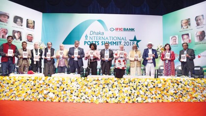 Seven foreign poets awarded 
