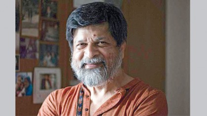 Shahidul Alam walks out of jail