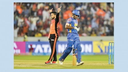 Sunrisers ease to 9-wicket win