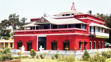 Military enterprise to protect Kuthibari from erosion