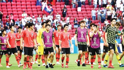 South Korea send champs packing