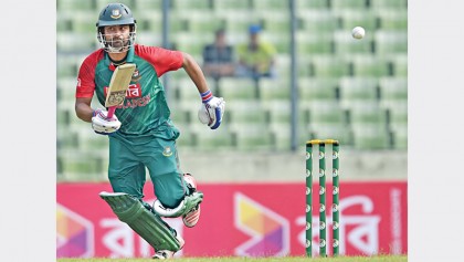 Tamim reaches two milestones