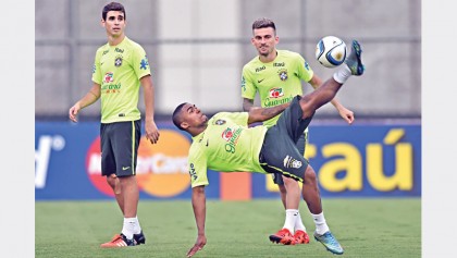 Injury-hit Argentina face Brazil