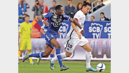 Ibrahimovic brace leads PSG past Bastia 
