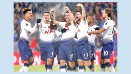 Spurs grind out another victory