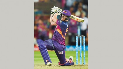 Million-dollar Stokes 
hits maiden T20 ton