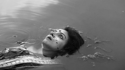 ‘Kobi Swamir Mrityur Por Amar Jobanbondi’ awarded in Mumbai