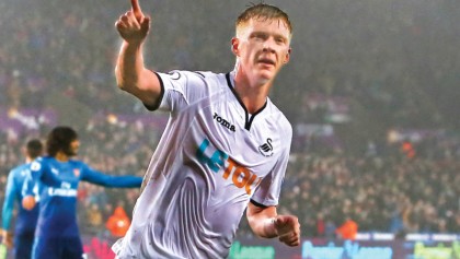 Swansea stun Arsenal by clear margin