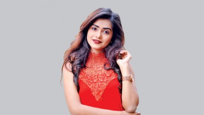 Tanjin Tisha models 
in new TVC