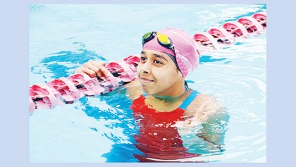 Teen Junaina steals opening day 
show with two records