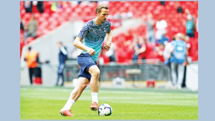 Spurs bid to shed nearly-men label