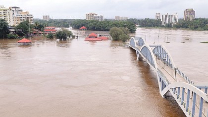 Troops called to India’s Kerala as flood toll rises