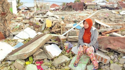 Tsunami tragedy 
in Indonesia 