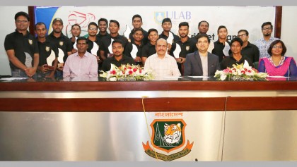 BCB accords reception to ULAB cricketers
