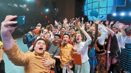 US team wins championship at “Chinese Bridge” competition