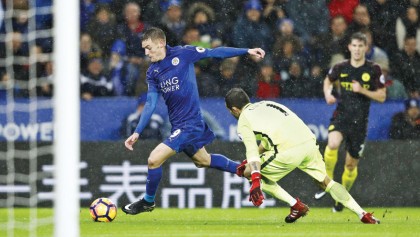 Vardy breaks goal drought with a hattrick