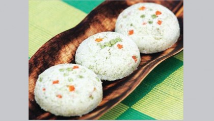 Vegetable Bhapa Pitha 
